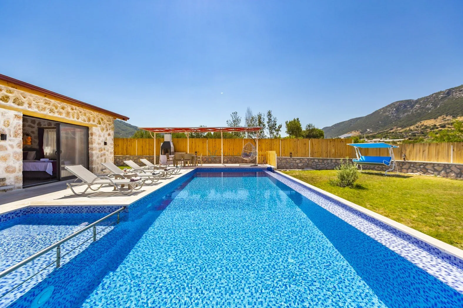 Villa Blue Bird