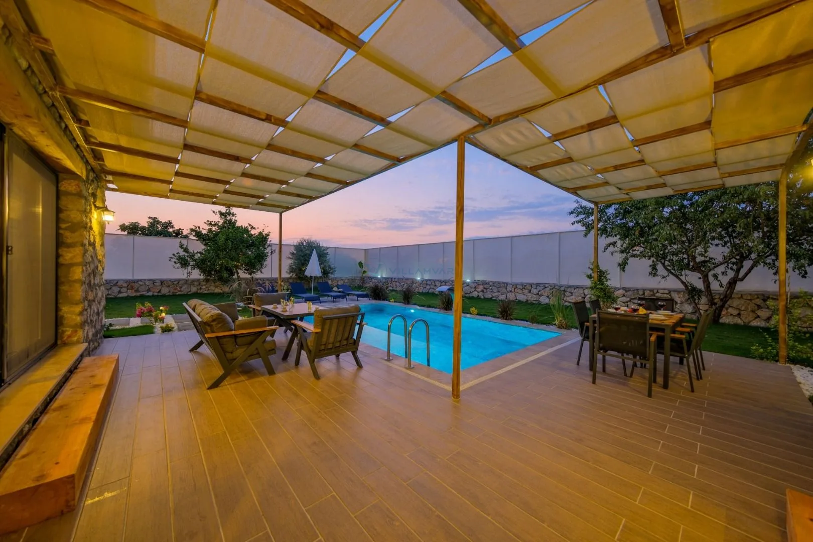 Villa İris