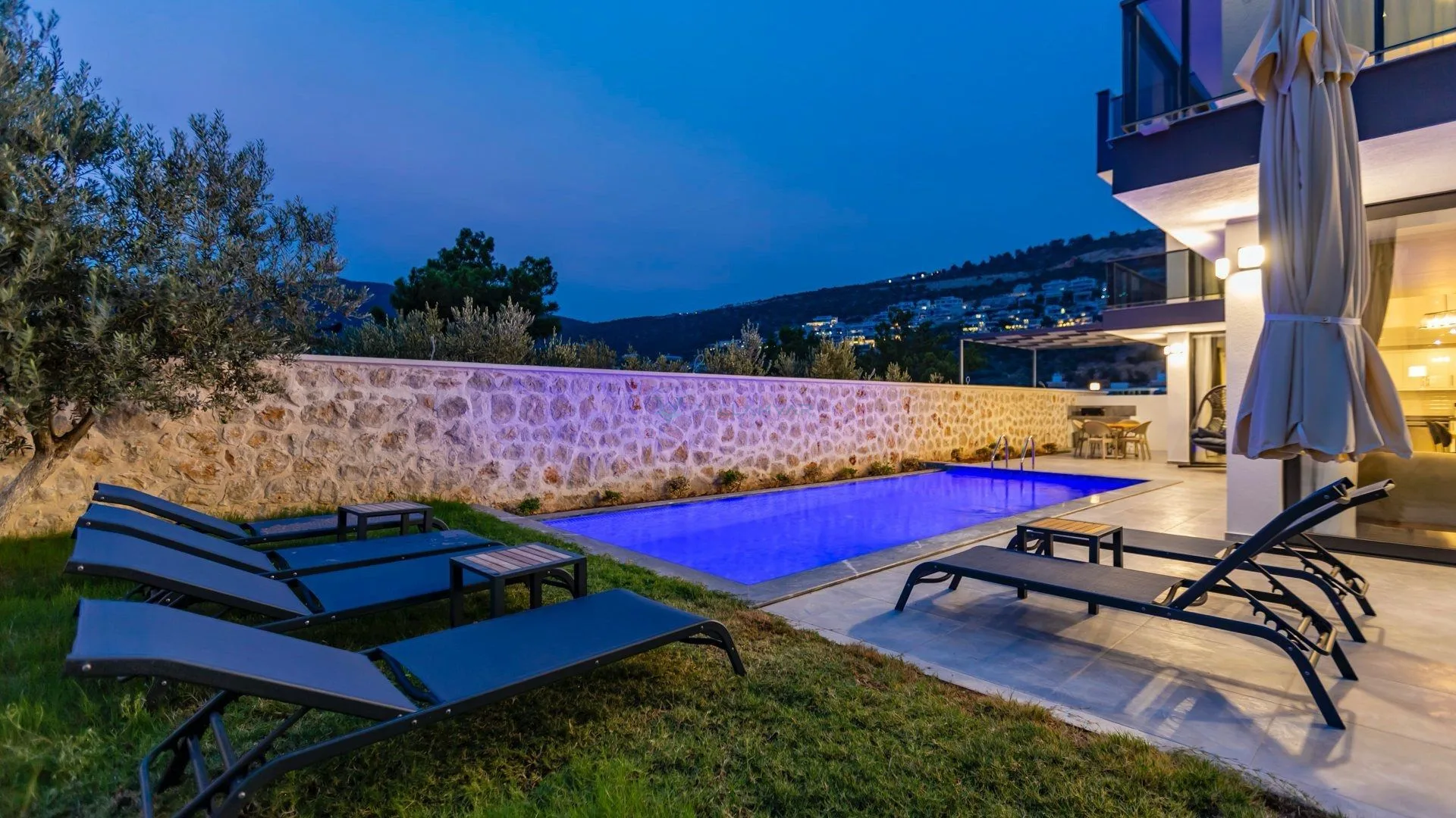 Calix 3 Lipsos Villaları