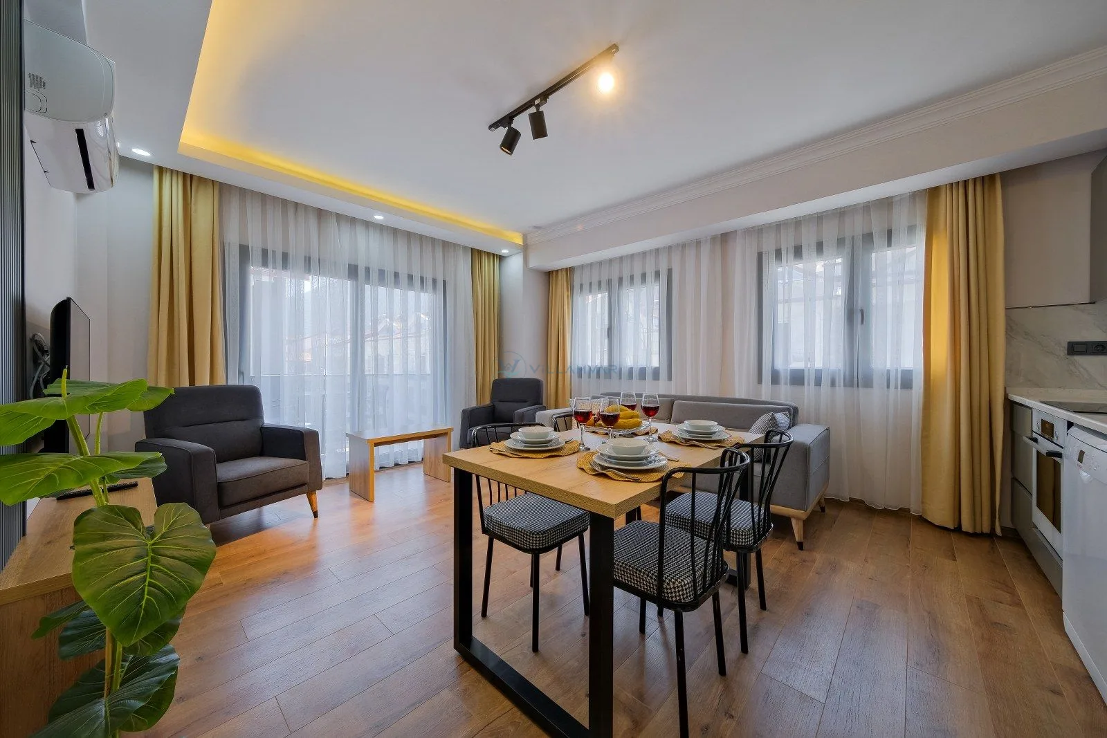 Light Suite Apart 5