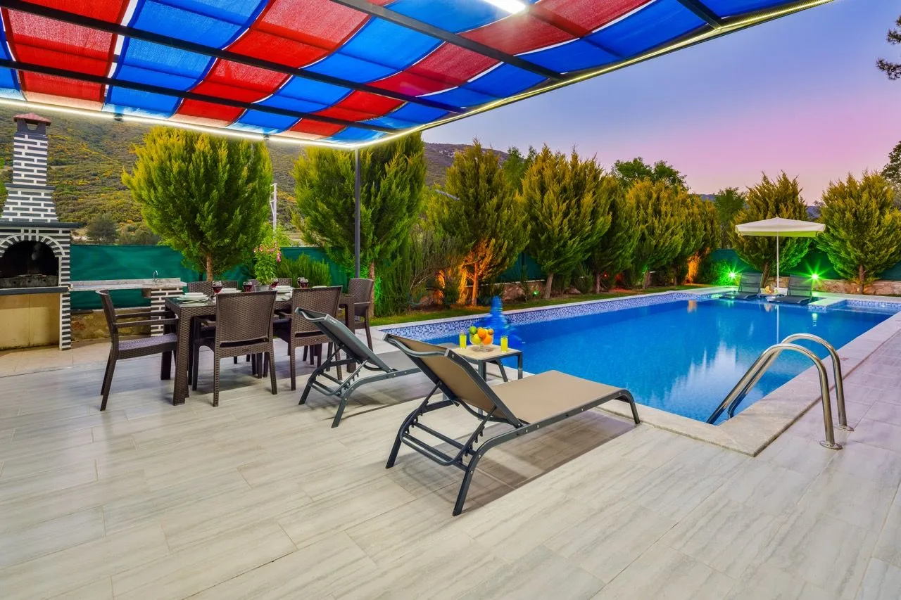 Villa Gold