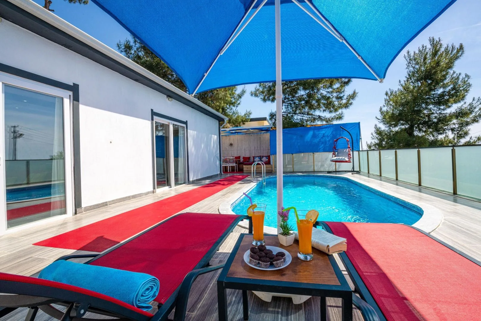 VR Villa Nazo