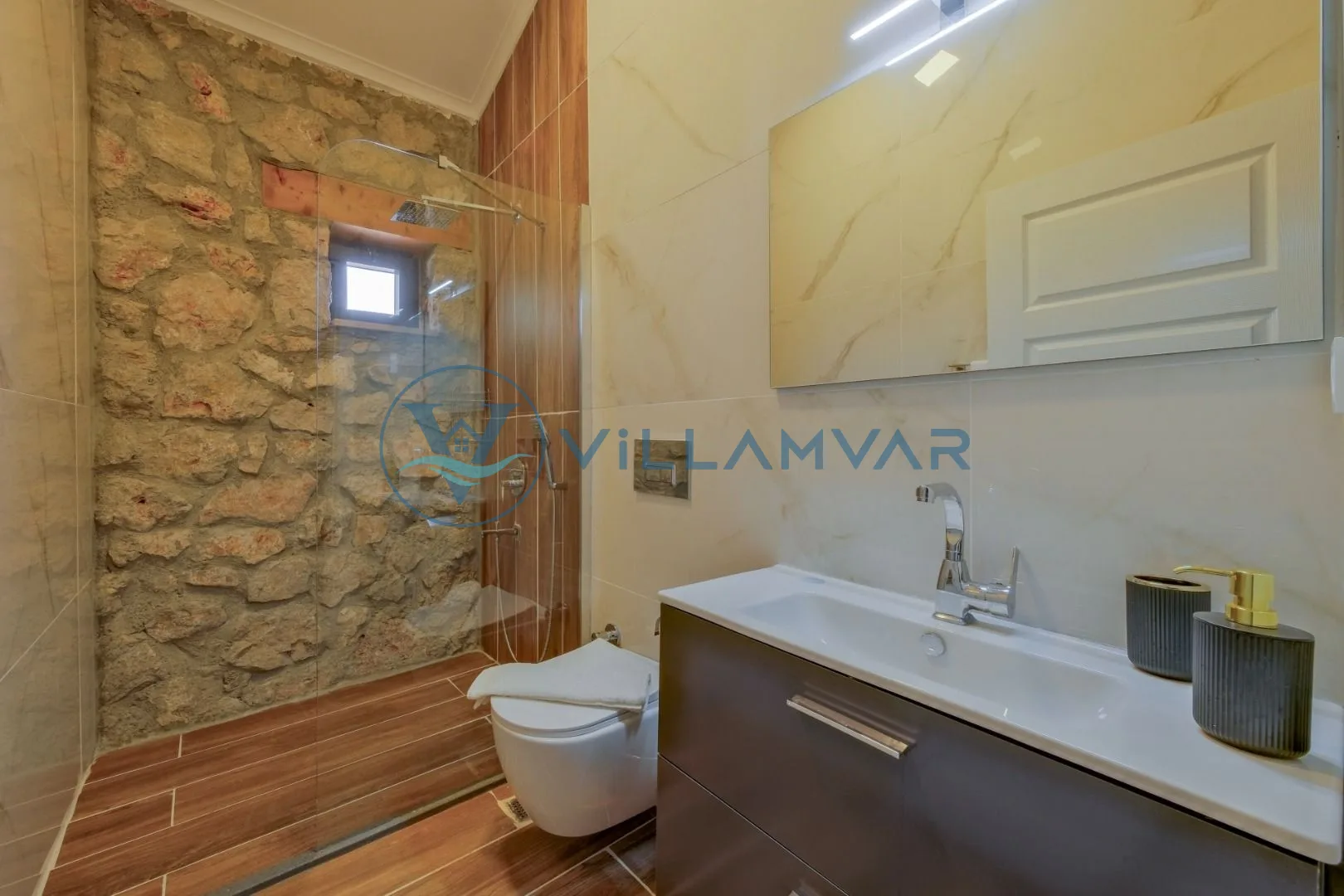 Villa İris