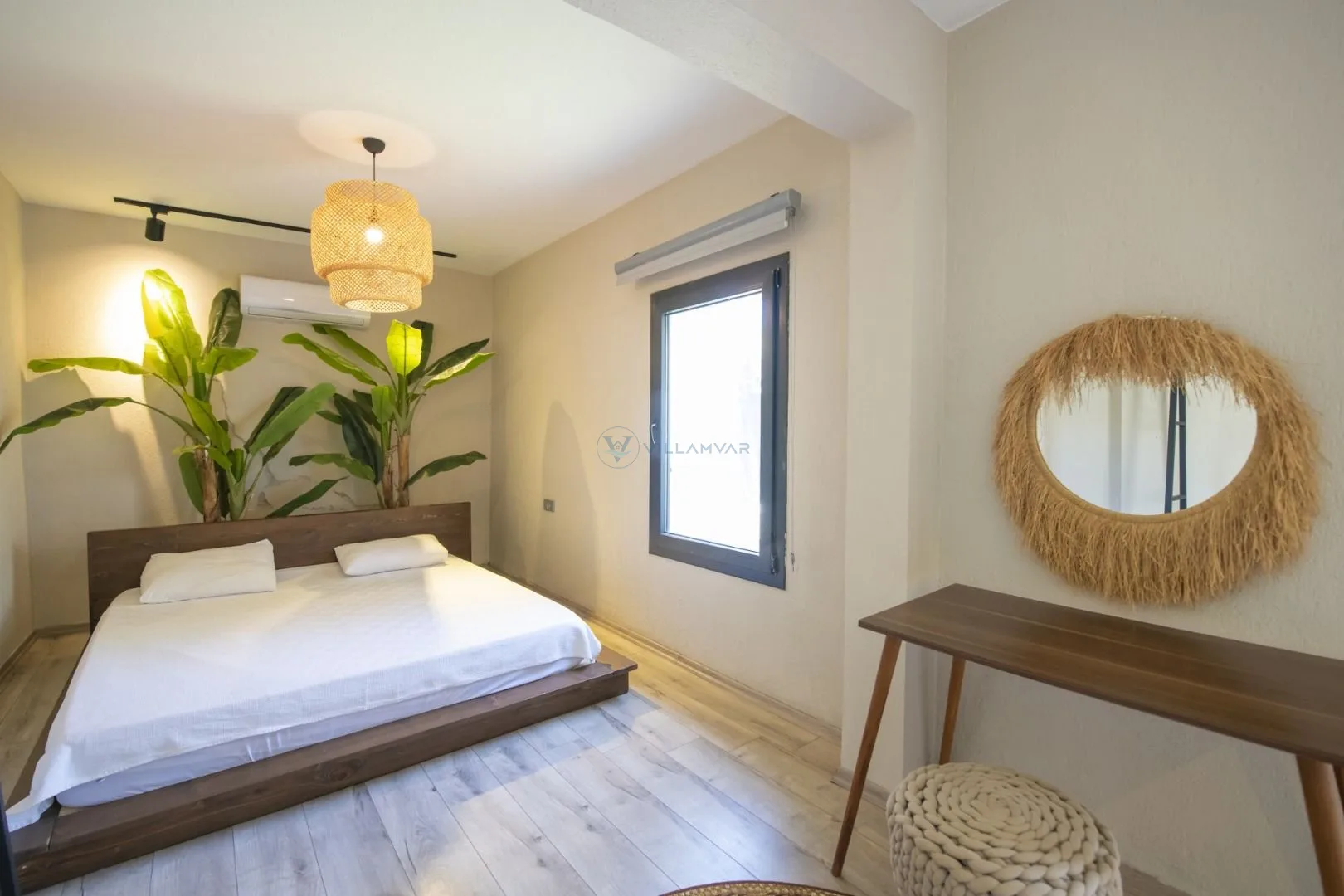 Villa Calvin Mini