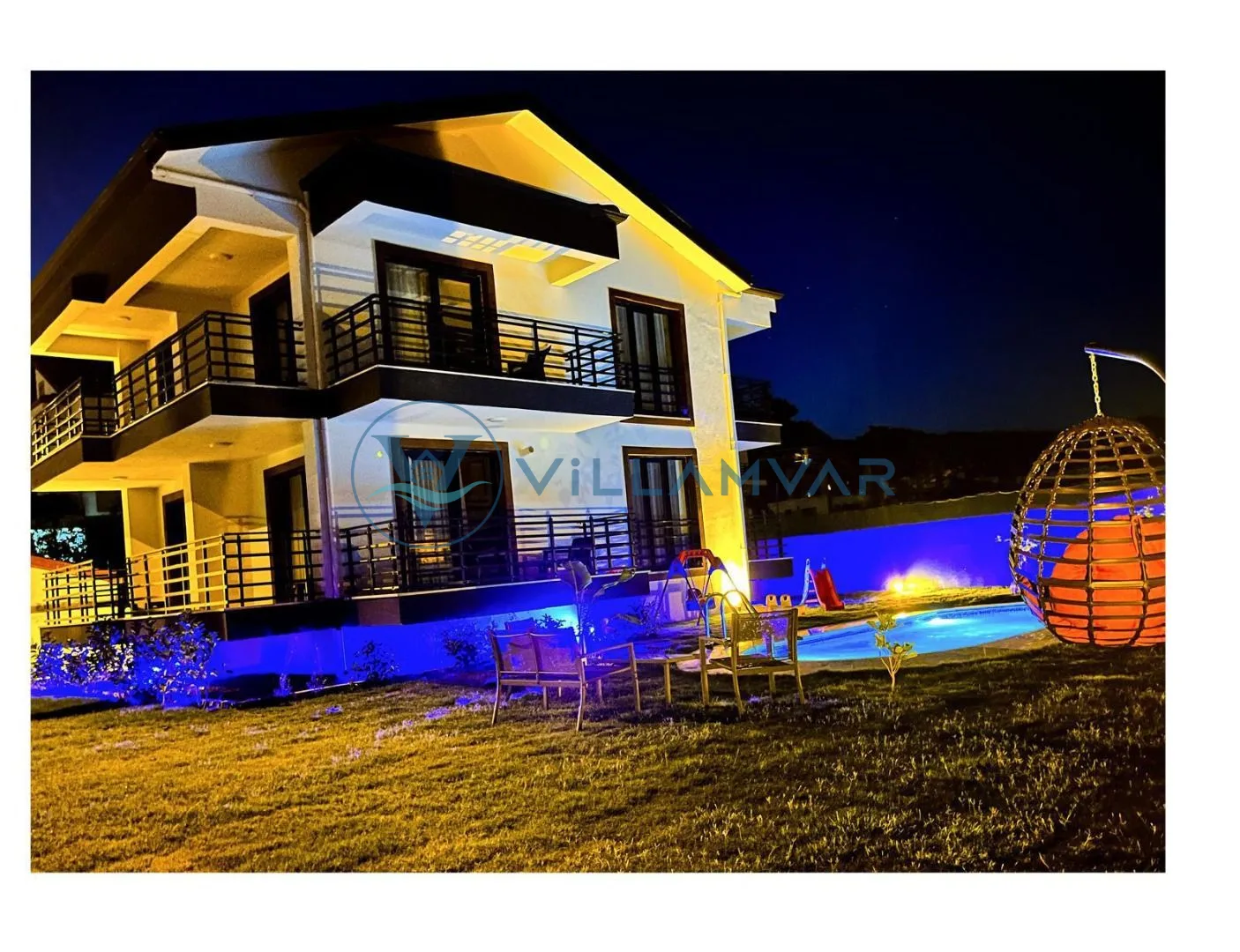 Villa 121