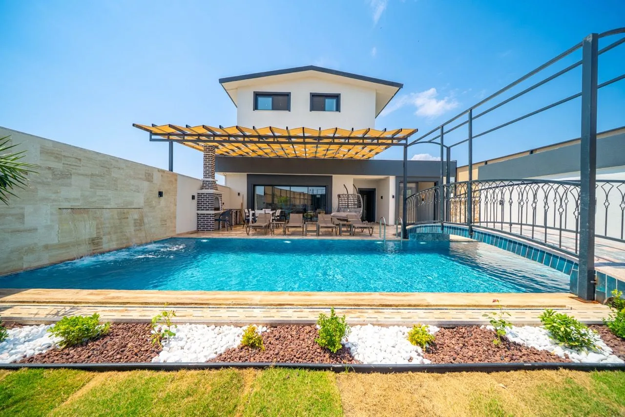 Villa Genesis 2