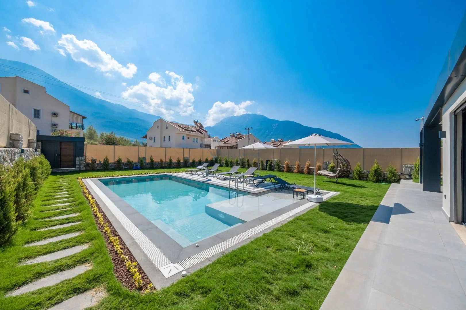 Villa Adalı