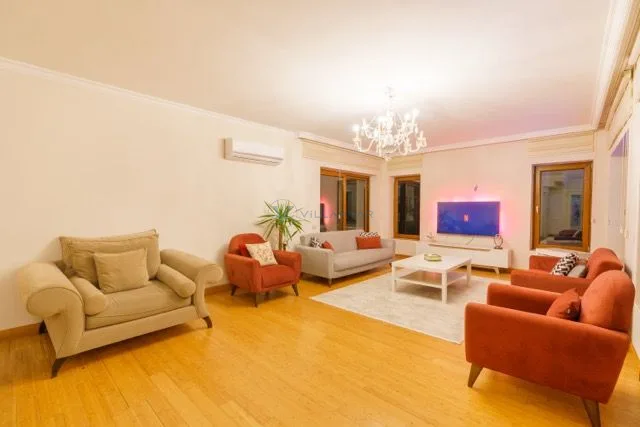 Villa Tarus Mara