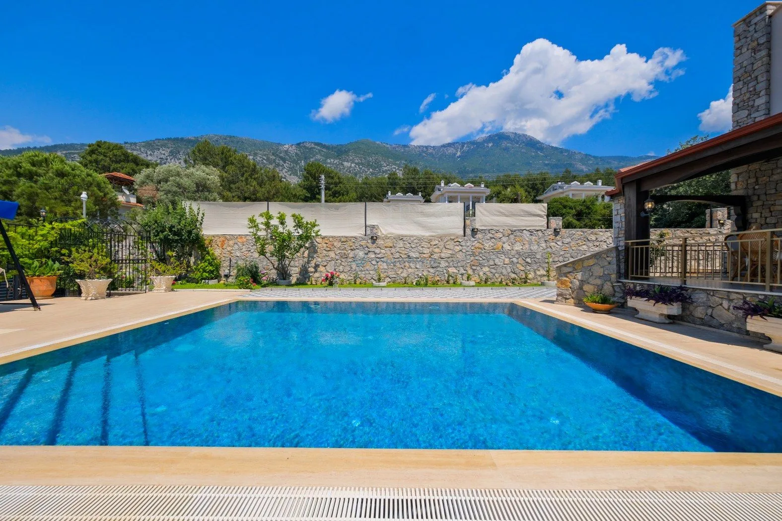 Villa Batukan
