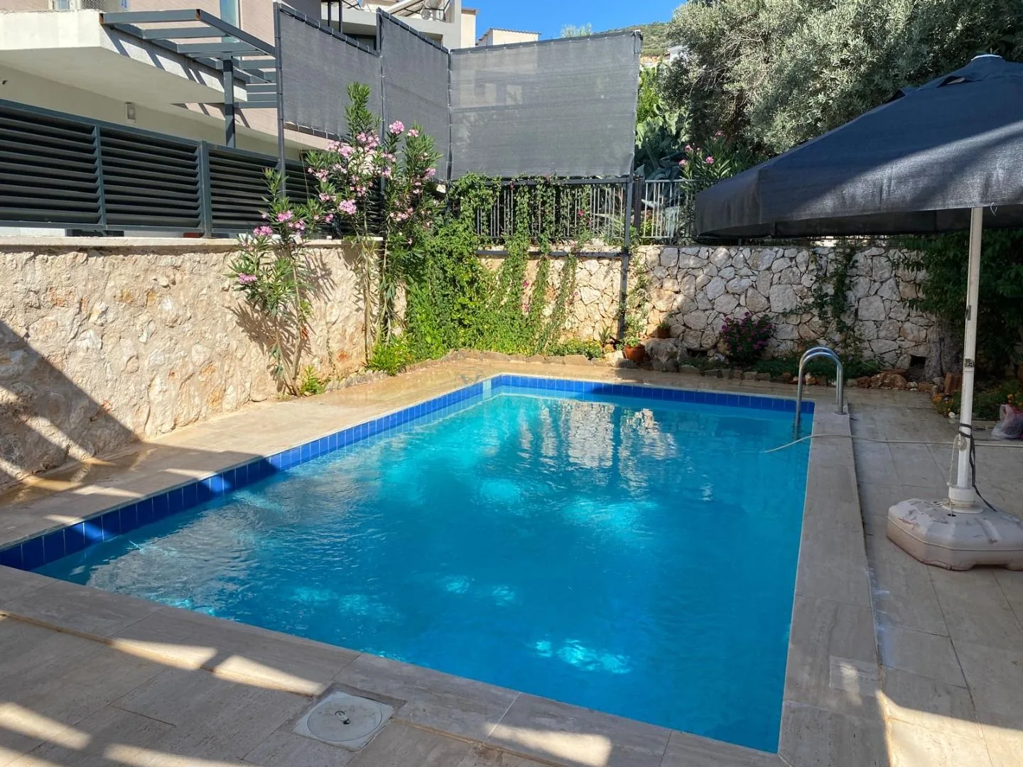 Villa Leton Kleo 1