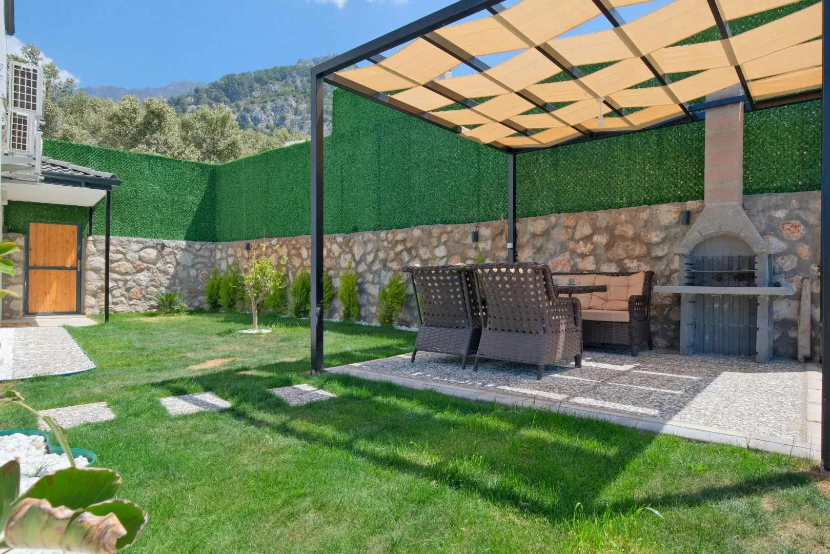 Villa Montis Duo