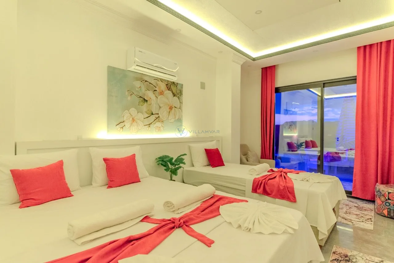 Villa İnziva-1 Kalkan Çavdır