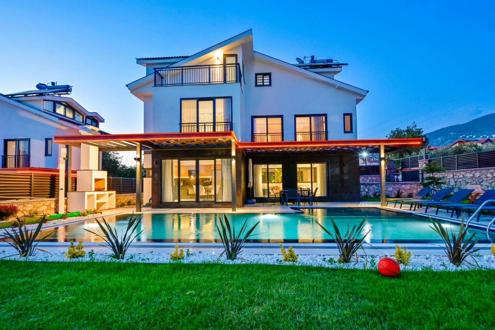 Villa Luni 3