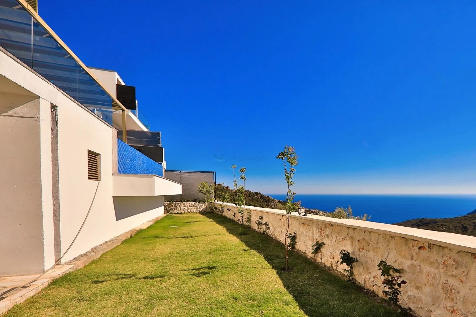 Villa Eles