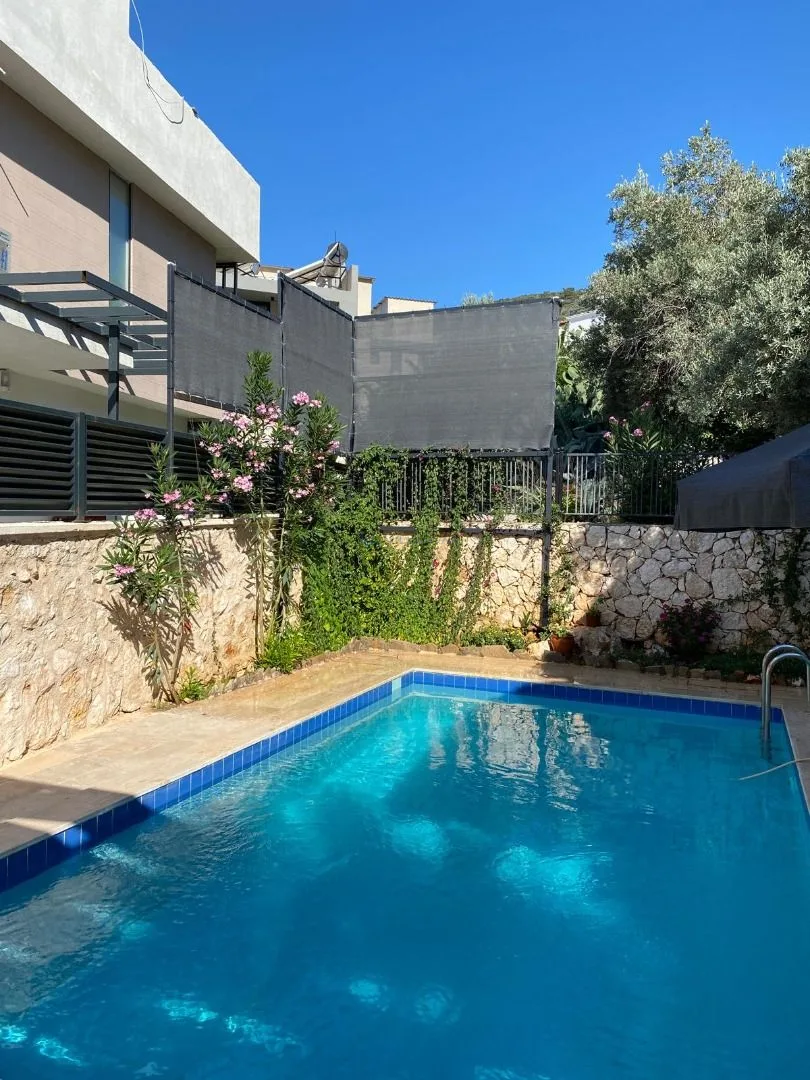 Villa Leton Kleo 1