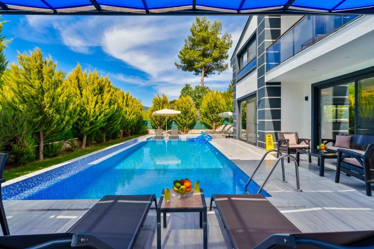 Villa Gold