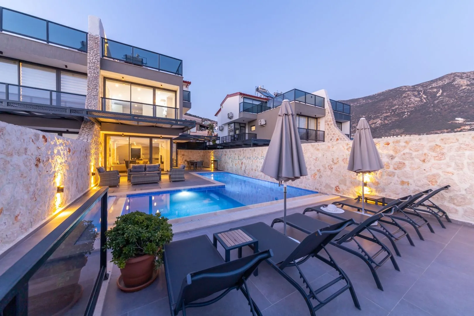 Villa Liya Kalamar