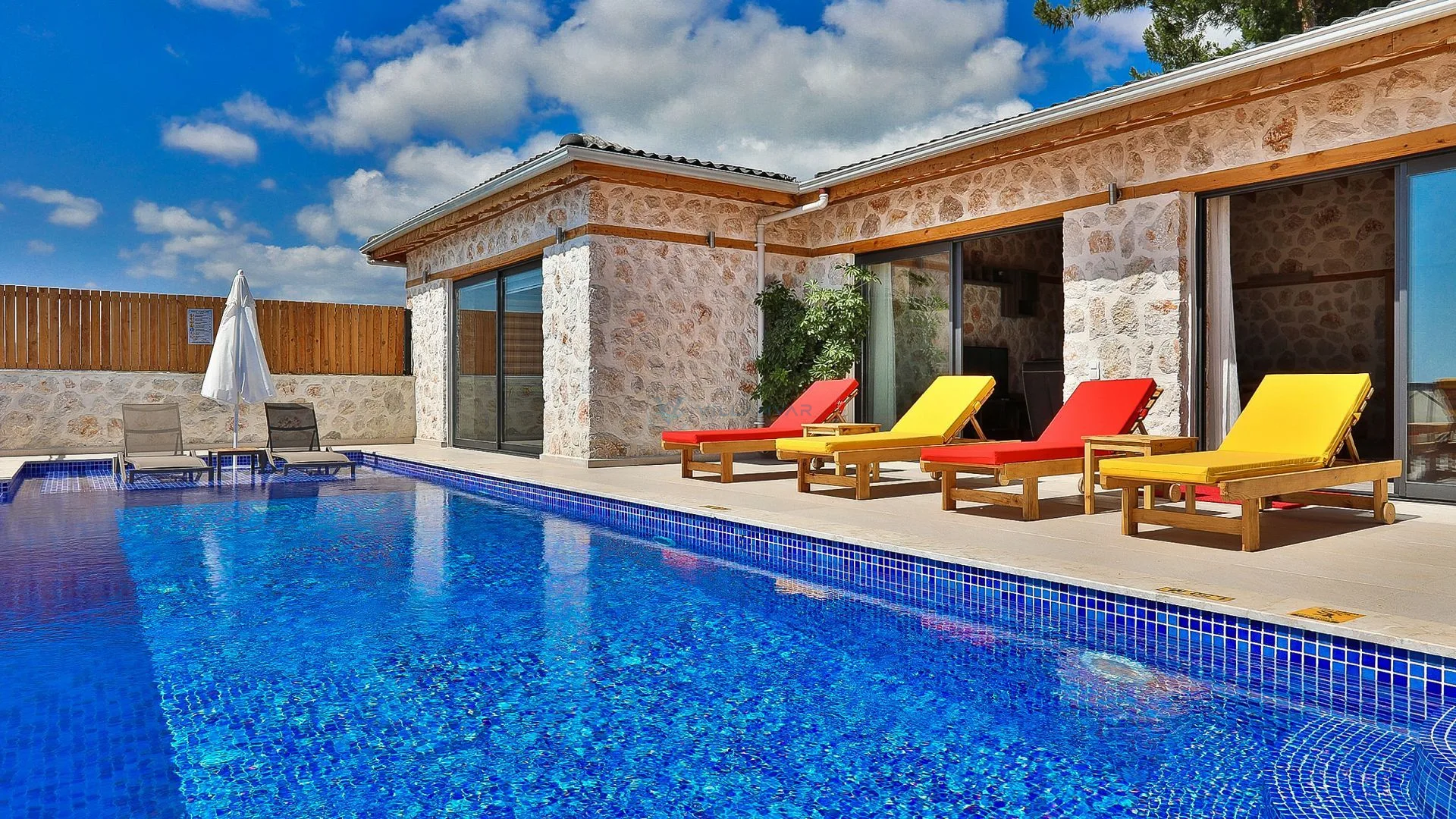 Villa Kum Tanesi