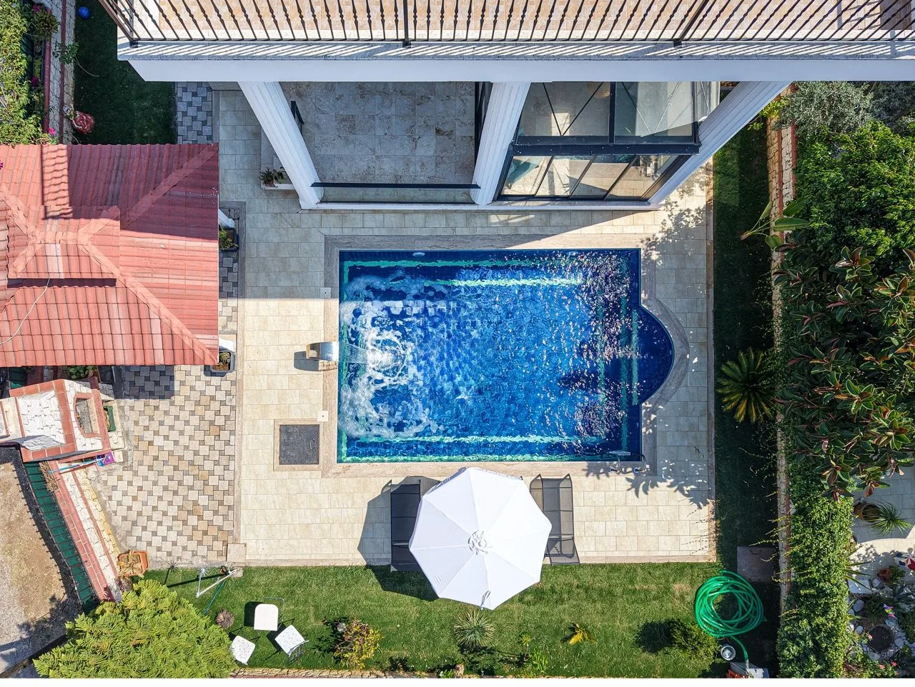 Serenity Villaları