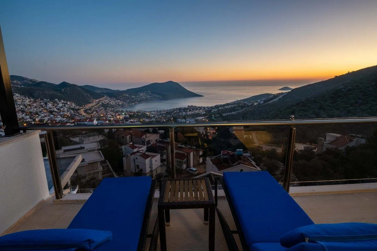 Villa In The Sky
