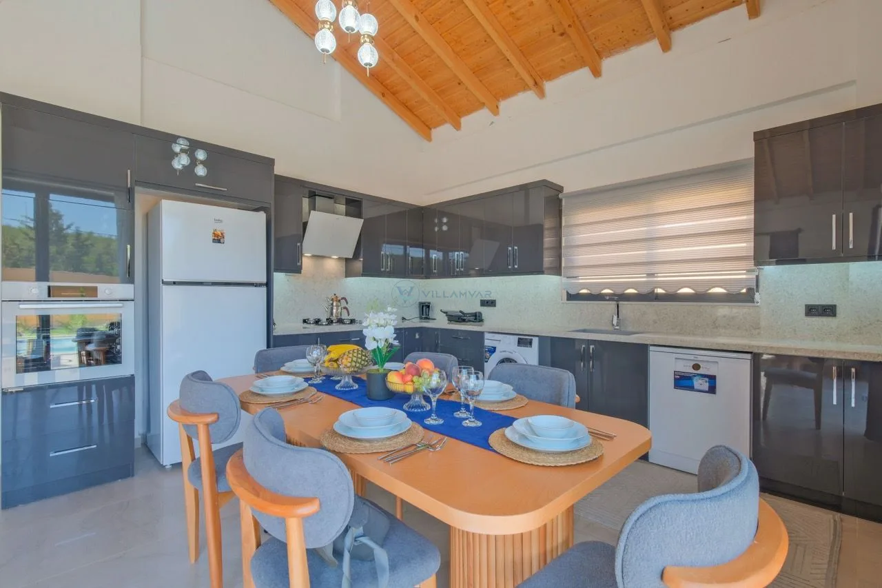 Villa Pakira 9