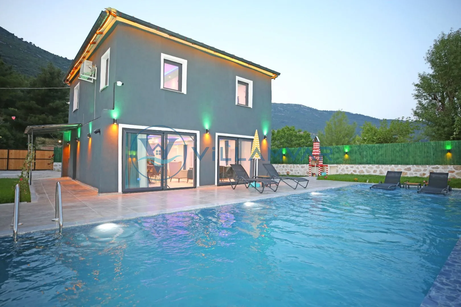 Villa Ecrinsu