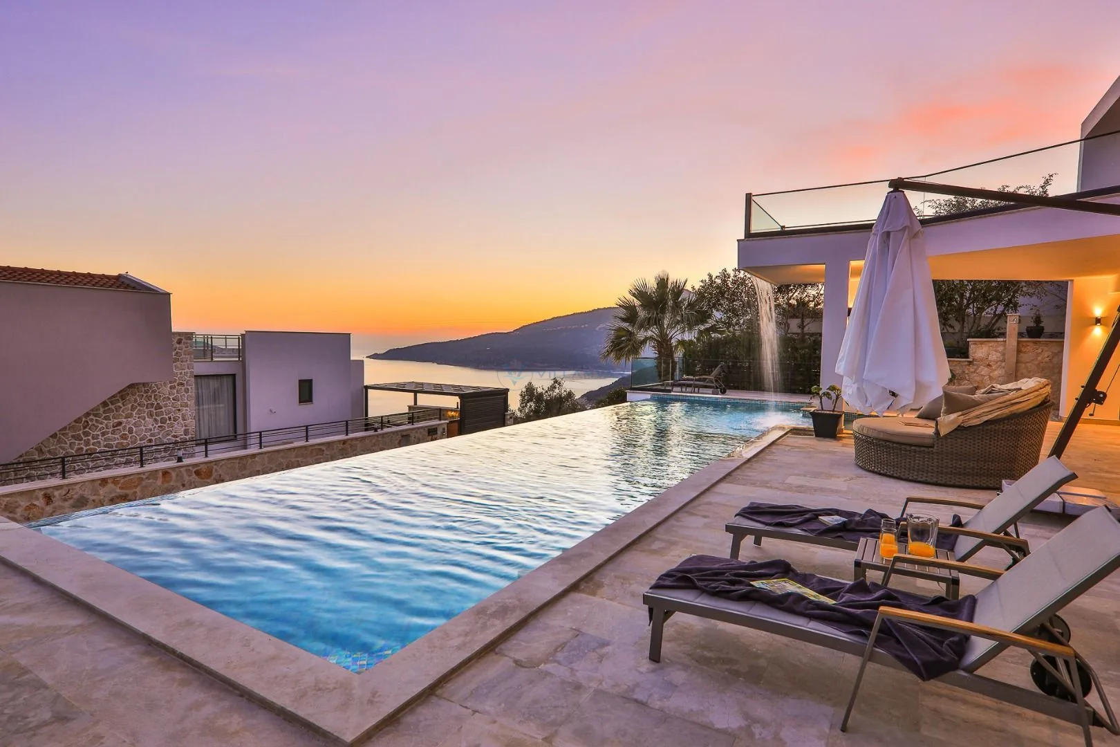 Villa Lavonya
