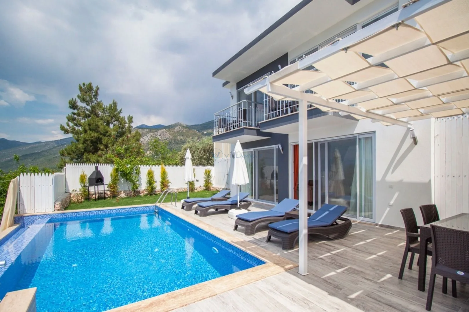 Villa Salkım
