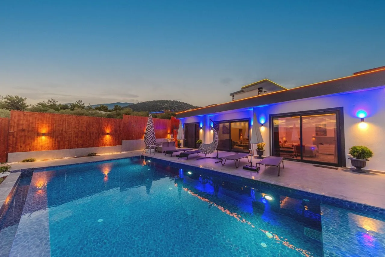 Villa İnziva-1 Kalkan Çavdır