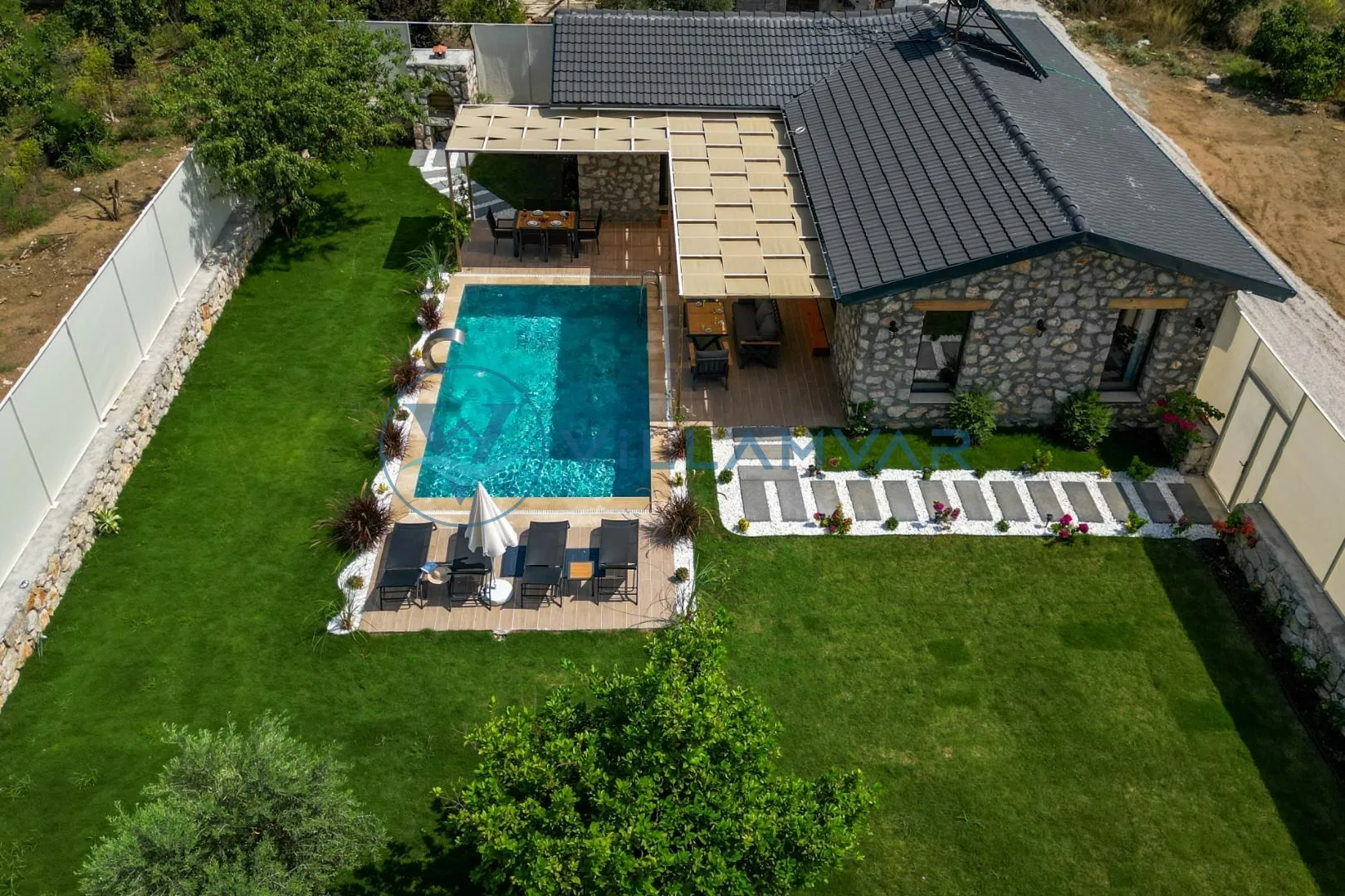 Villa İris