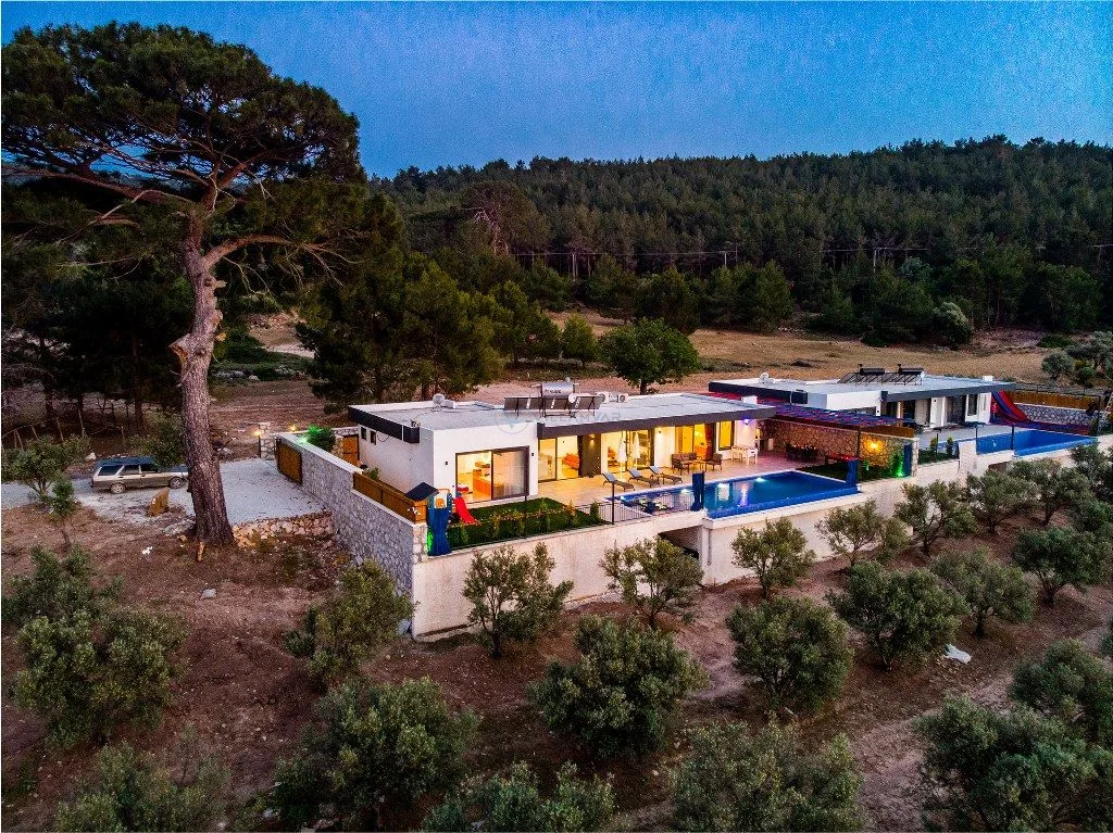 Villa Alaska