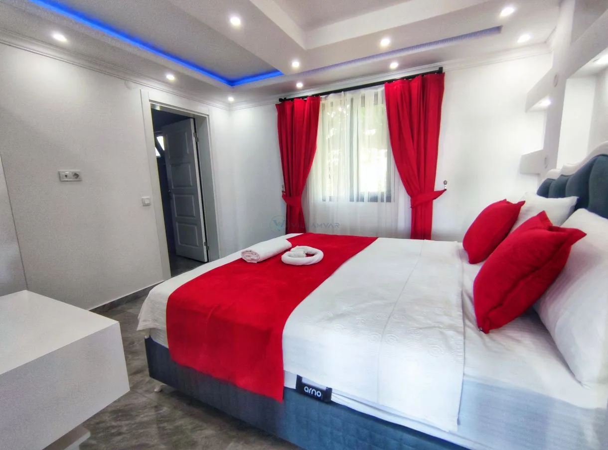 Villa Meyra Üzümlü