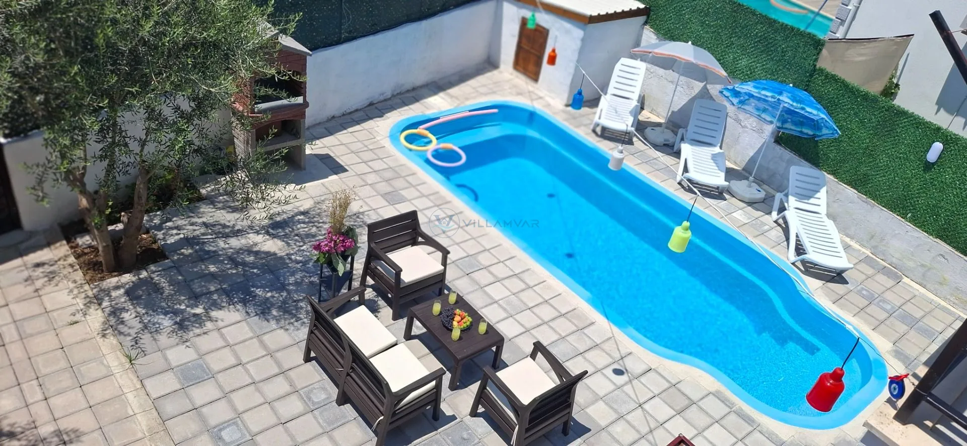Villa Banora 2