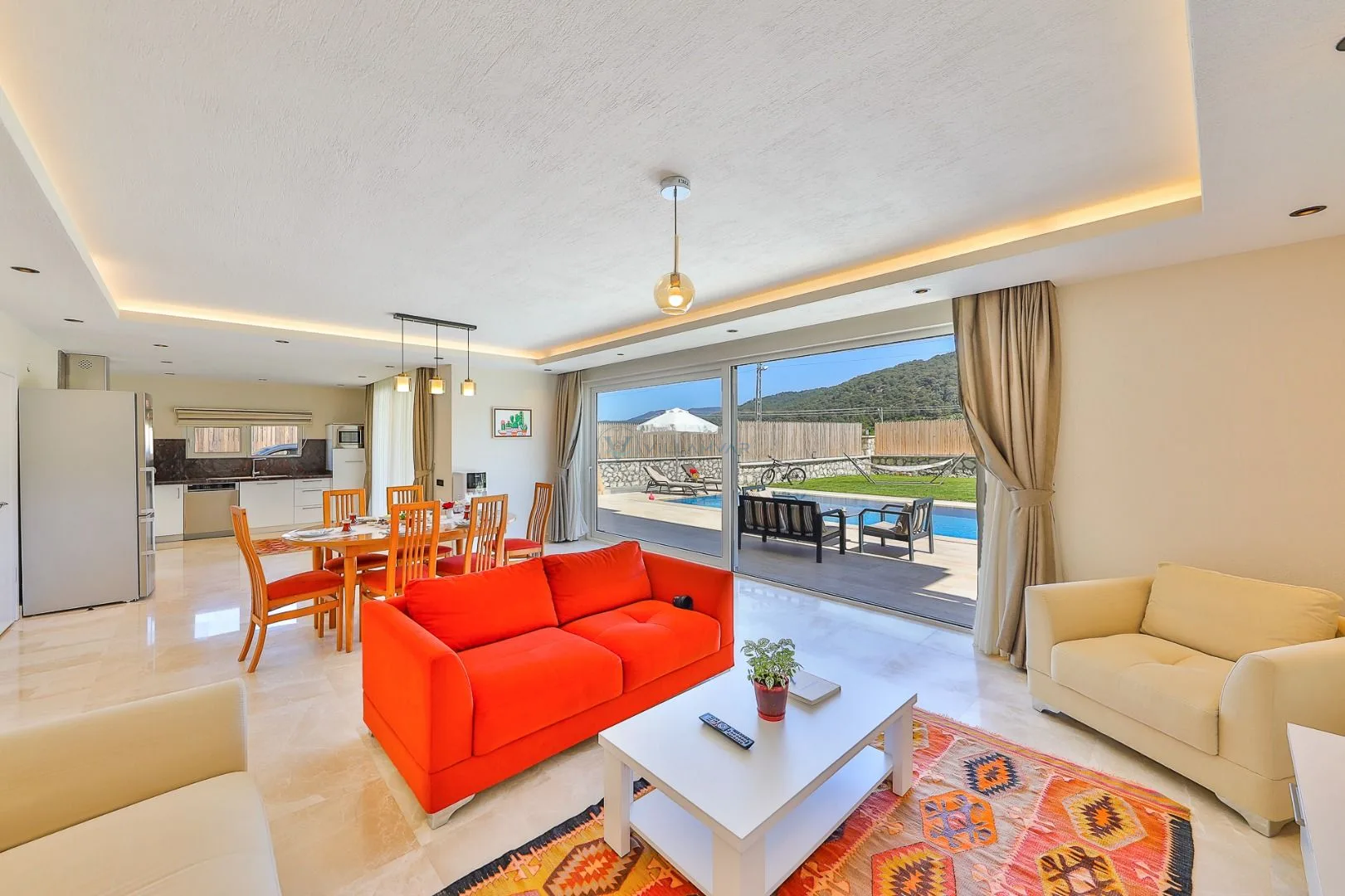 Villa Safterya