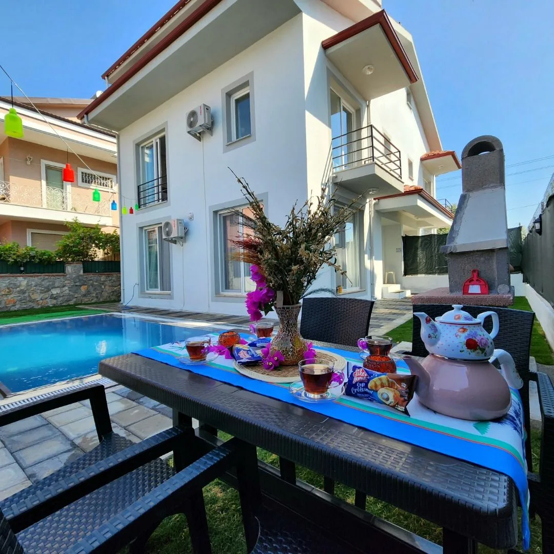 Villa Canora