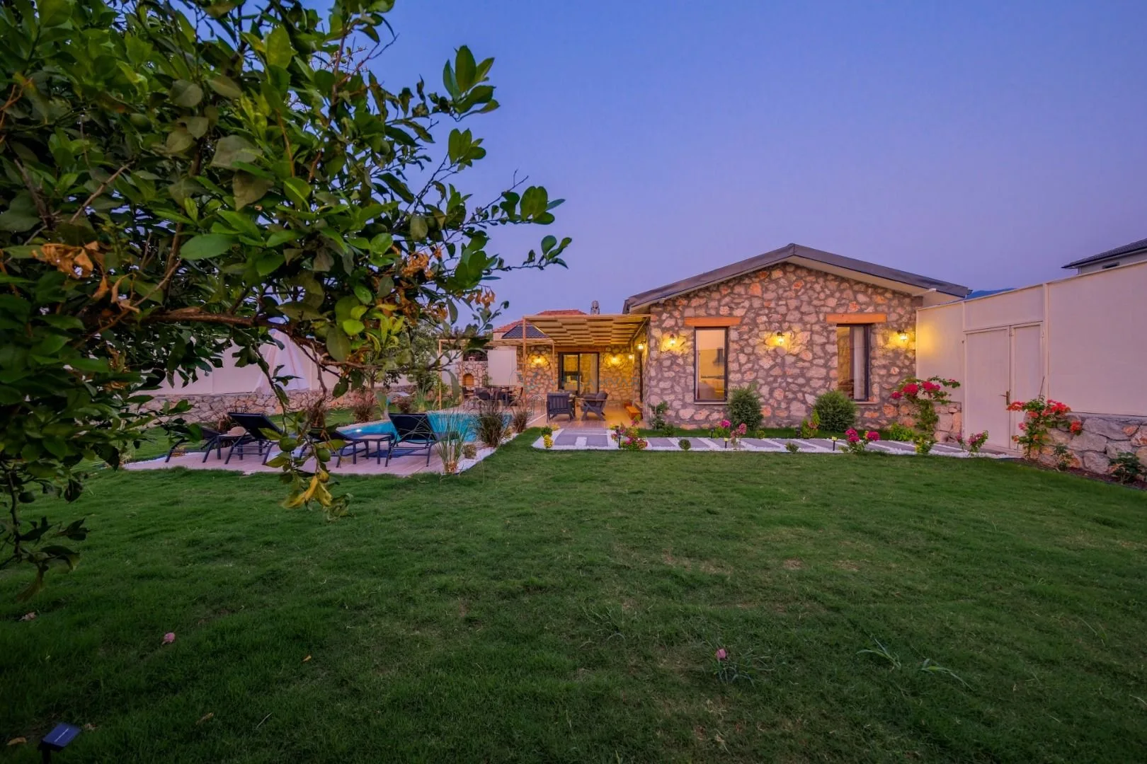 Villa İris