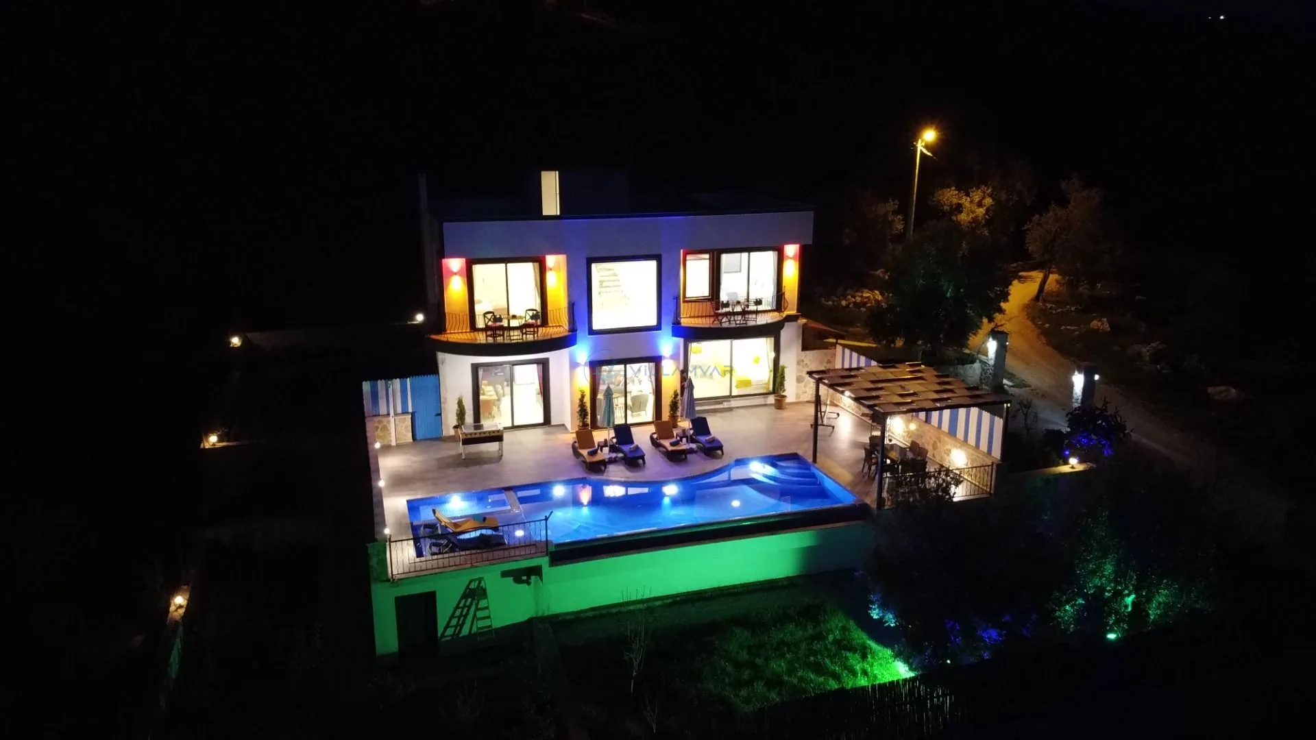 Villa Mert Akbel