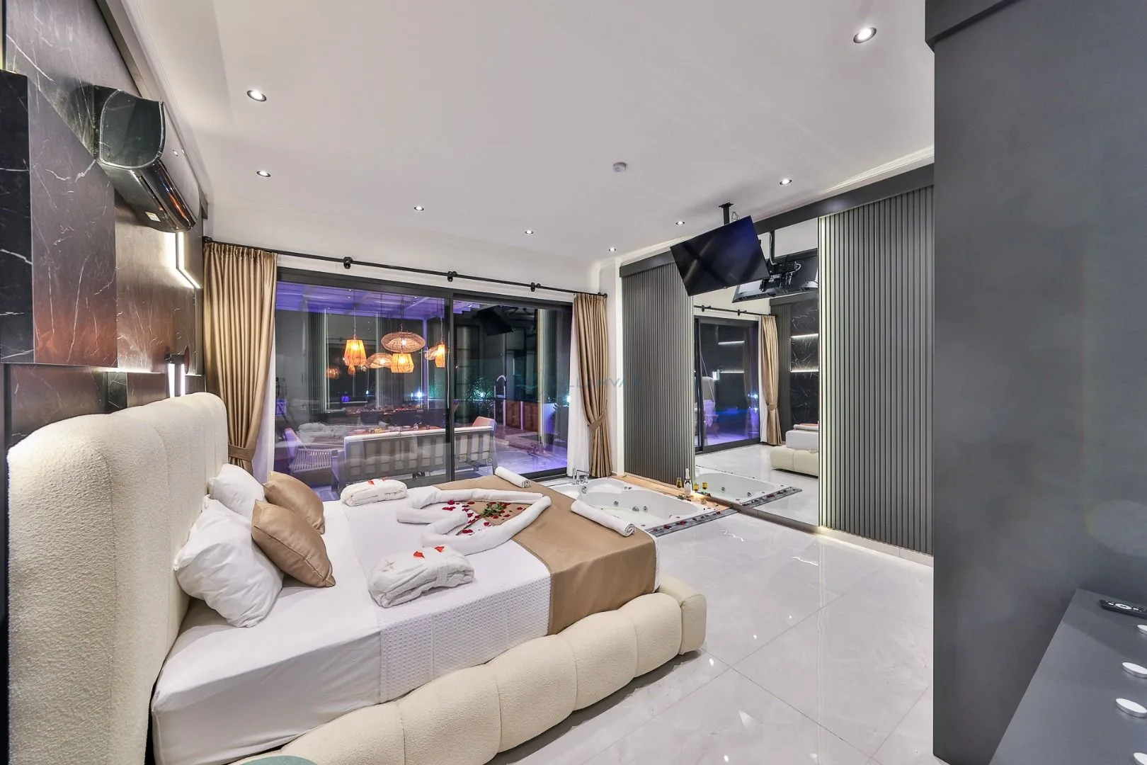 Villa Free