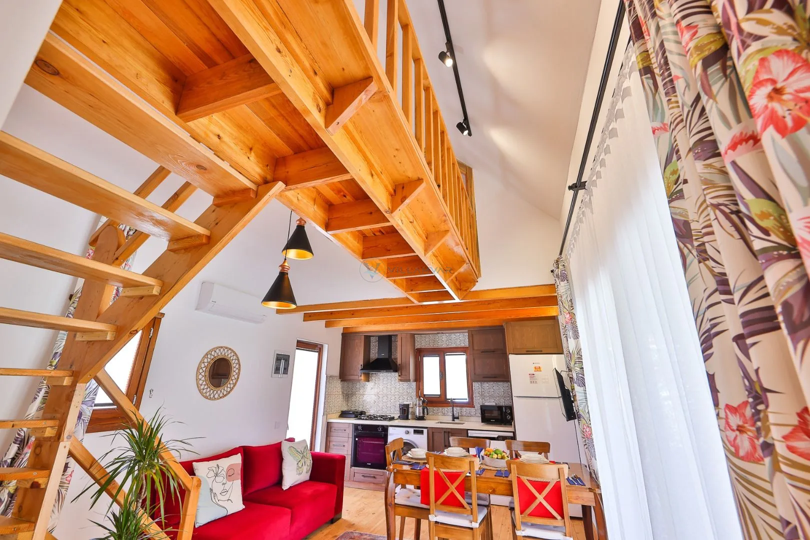 Villa Wooden House