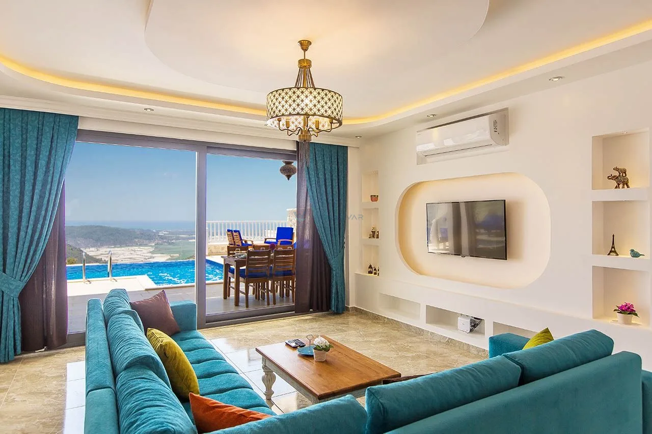 Villa Adelya
