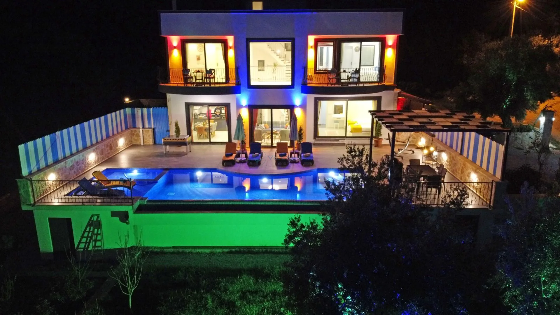 Villa Mert Akbel