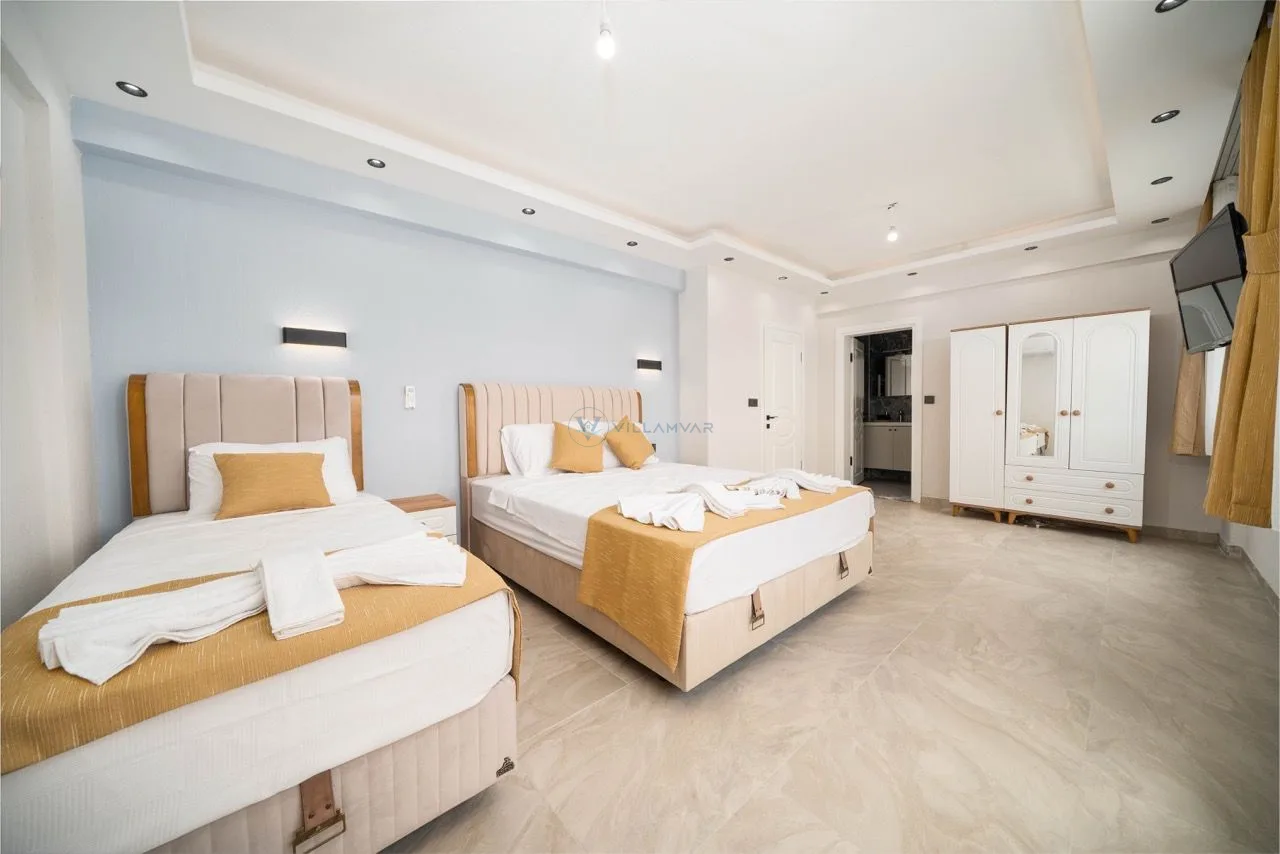 Villa Genesis 2