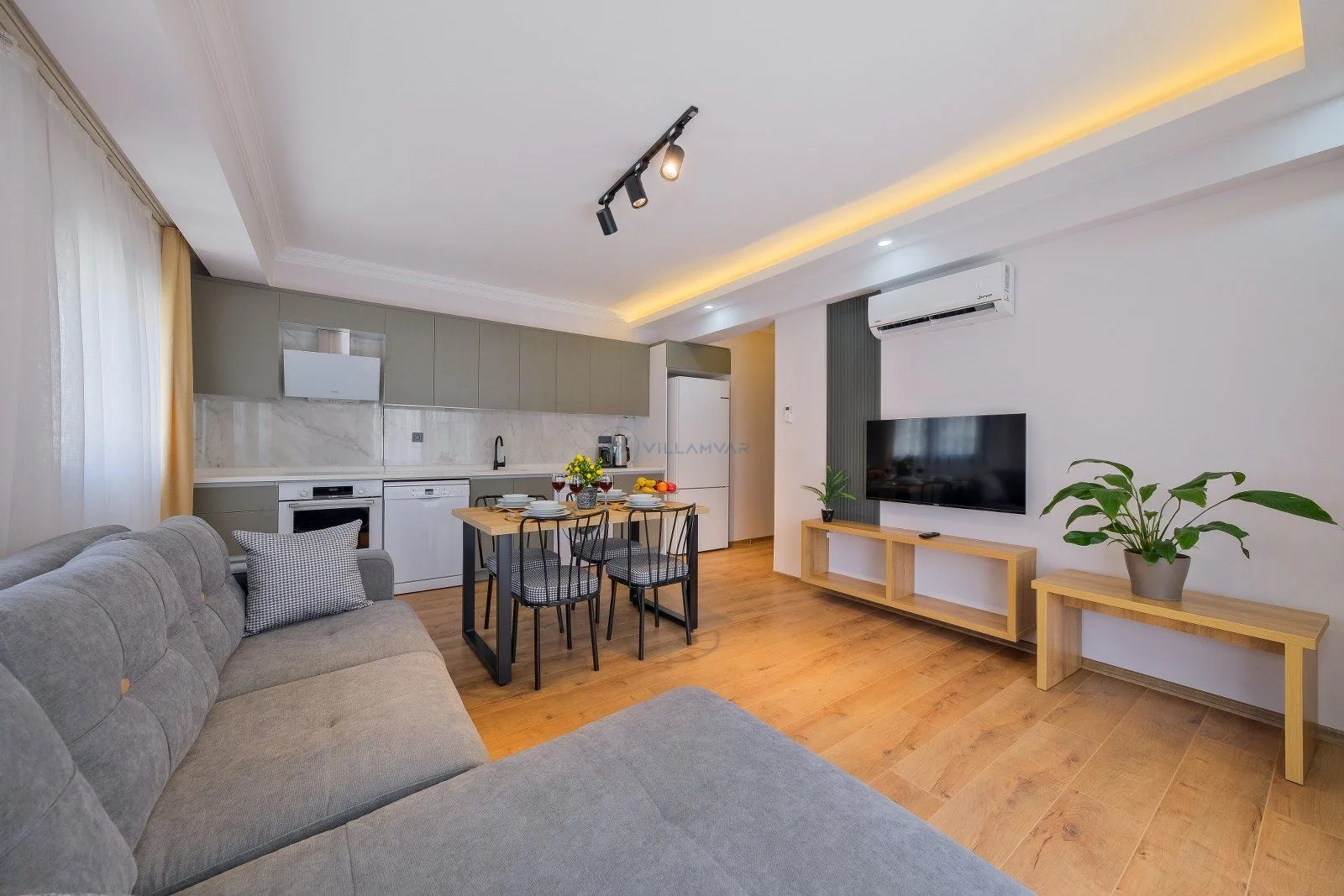 Light Suite Apart 3