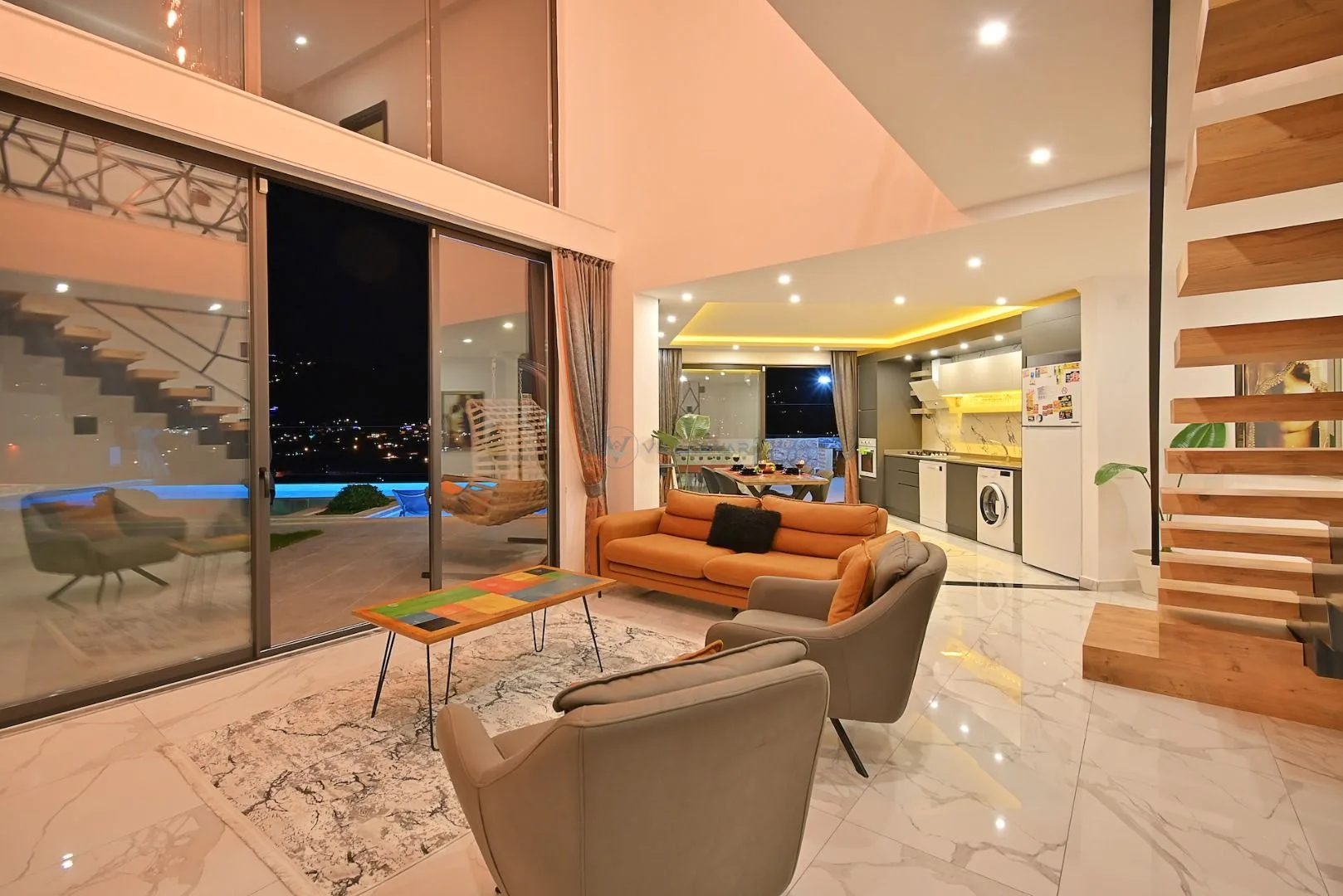 Villa Green House