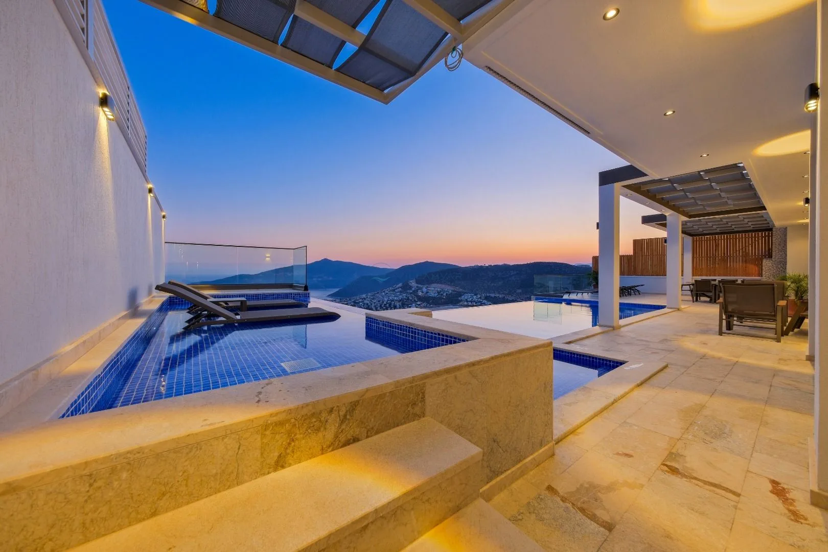 Villa Magic Life