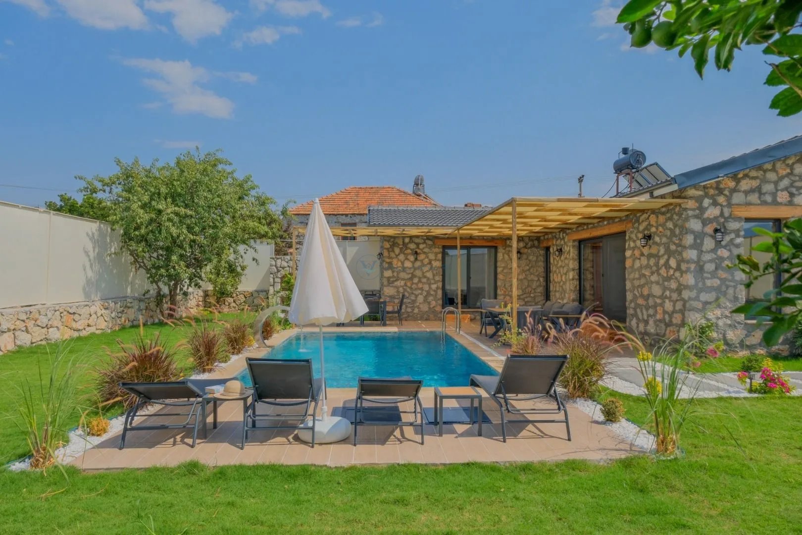 Villa İris