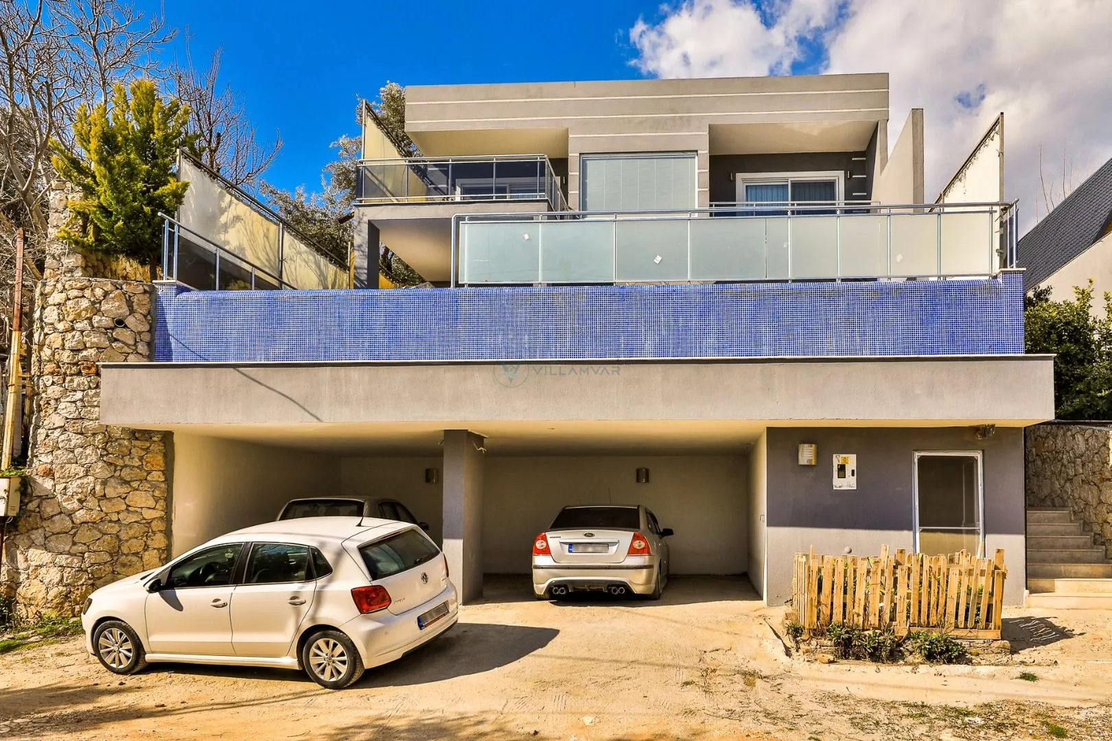 Villa Best