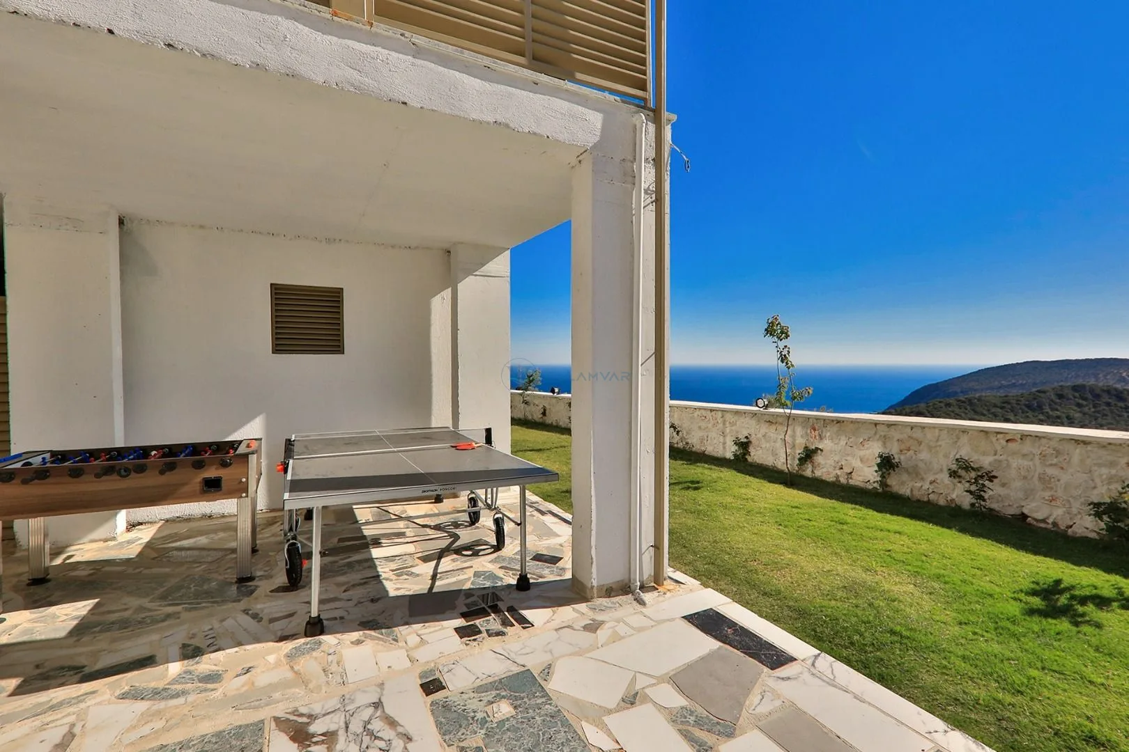 Villa Eles