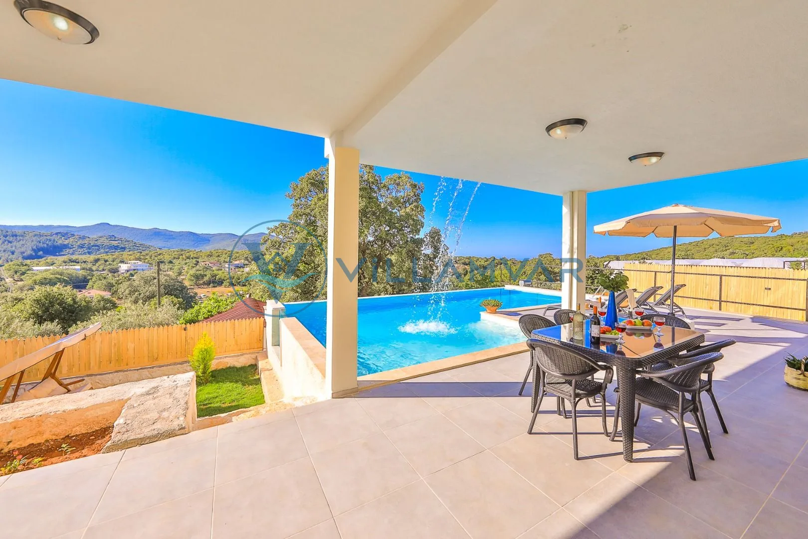 Villa Luz-Villa Lares