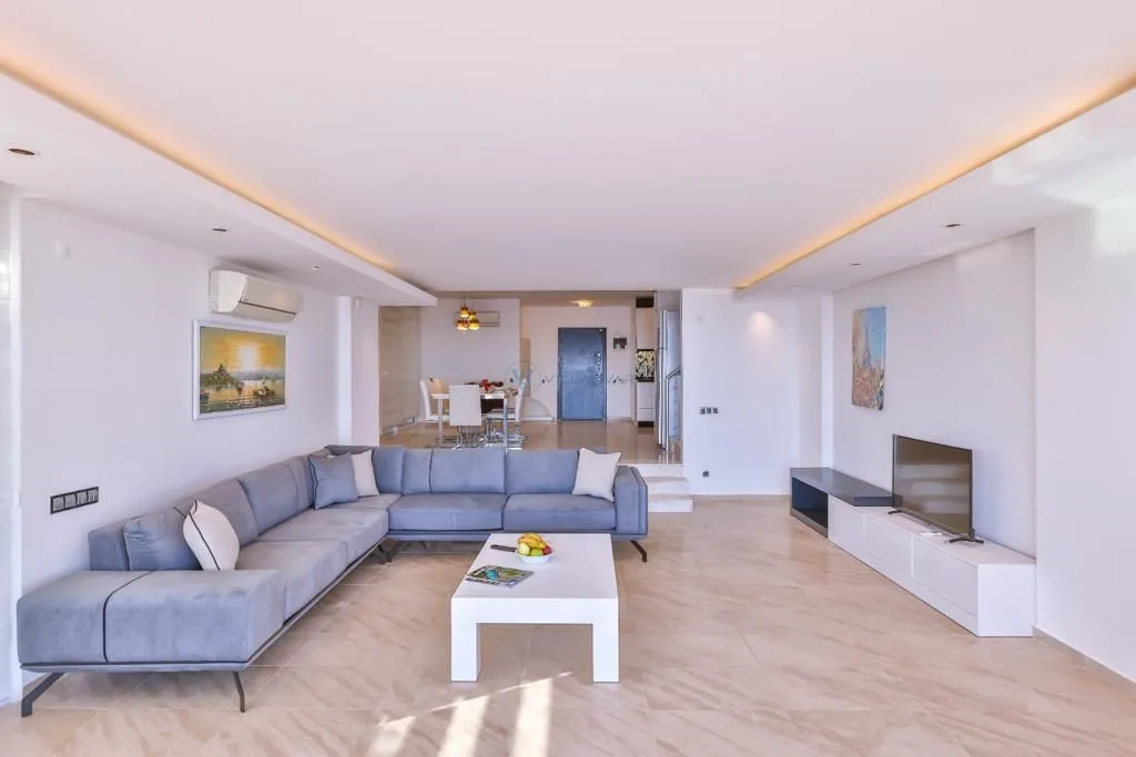 Villa Hillside 1